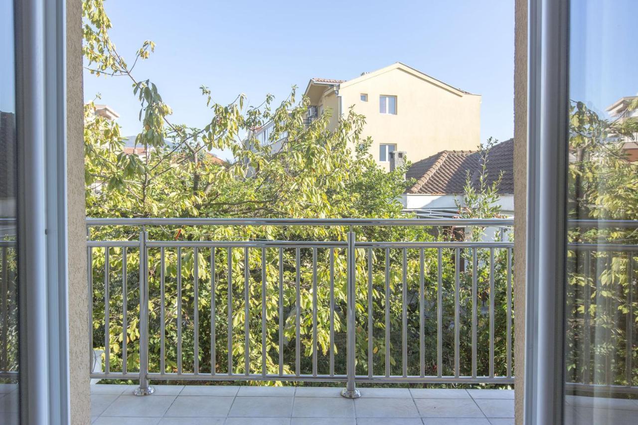 Apartments Lux Milano, Savina,Herceg-Novi Herceg Novi Exteriör bild